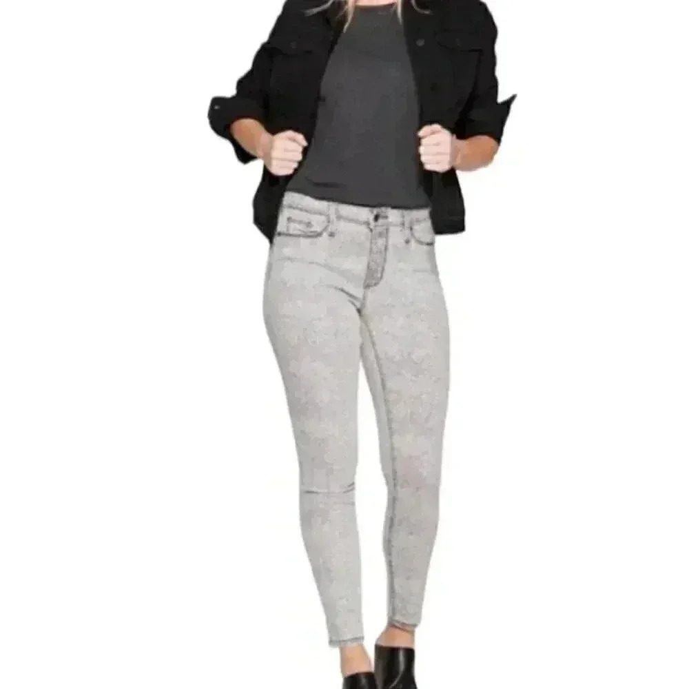 Universal Thread Gray Snake Print High Rise Skinny Jeans